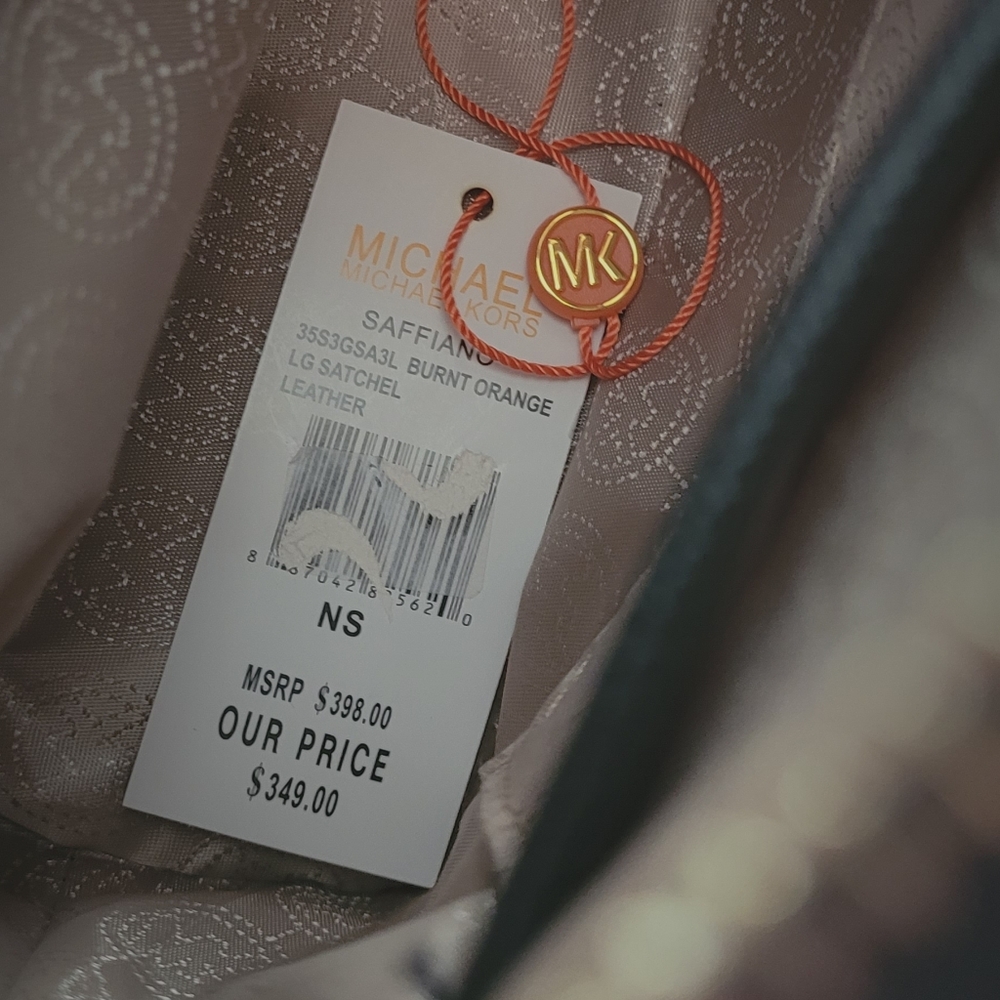 Michael Kors Black Crossbody Bag with Gold Heart Accents - Picture 6 of 10